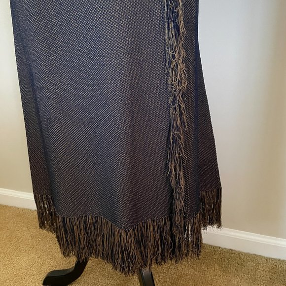 fringed, sweater knit skirt - Picture 4 of 12